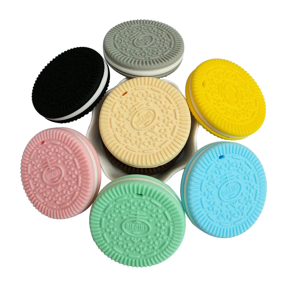 NubiKid™ 2-Pack Biscuit Silicone Teether Set